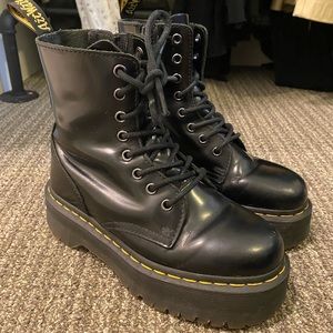 Dr. Martens Jadon Platform Boots Size 6